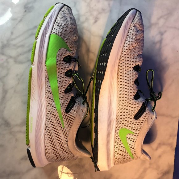 Nike Quest Mens Running Shoes Sneakers White Grey Lime Green Swoop Sz 11.5 - Picture 4 of 13